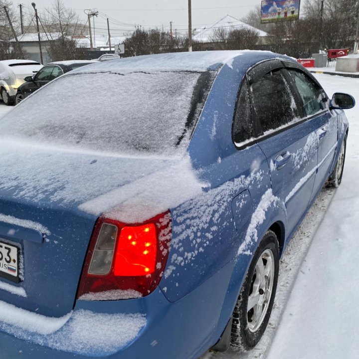 Chevrolet Lacetti, 2004