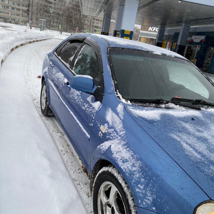 Chevrolet Lacetti, 2004