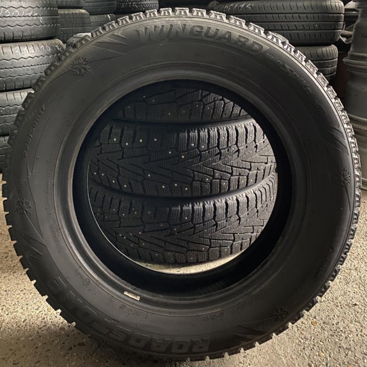 Roadstone WinGuard winSpike SUV 225/60 R17❄️