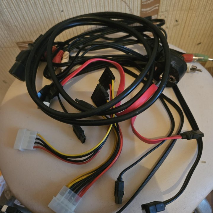 Кабели SATA molex переходники