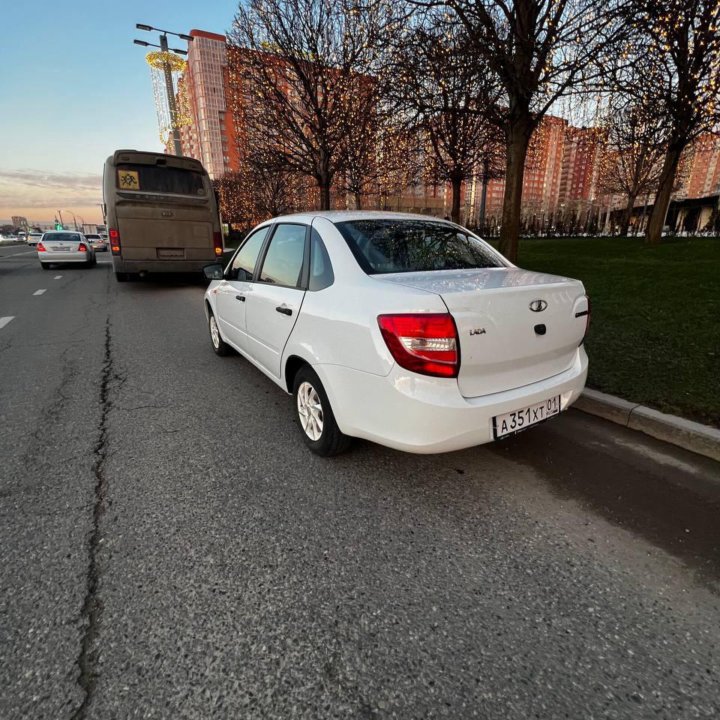 ВАЗ (Lada) Granta, 2016