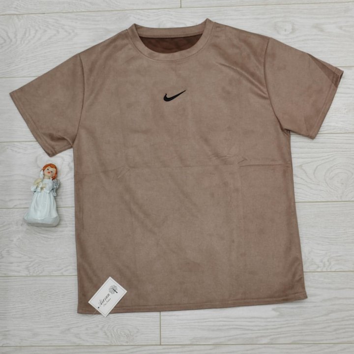 Футболка Zara и Nike