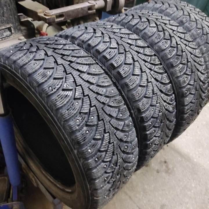 Комплект шин 205/55R16. Nordman 4.