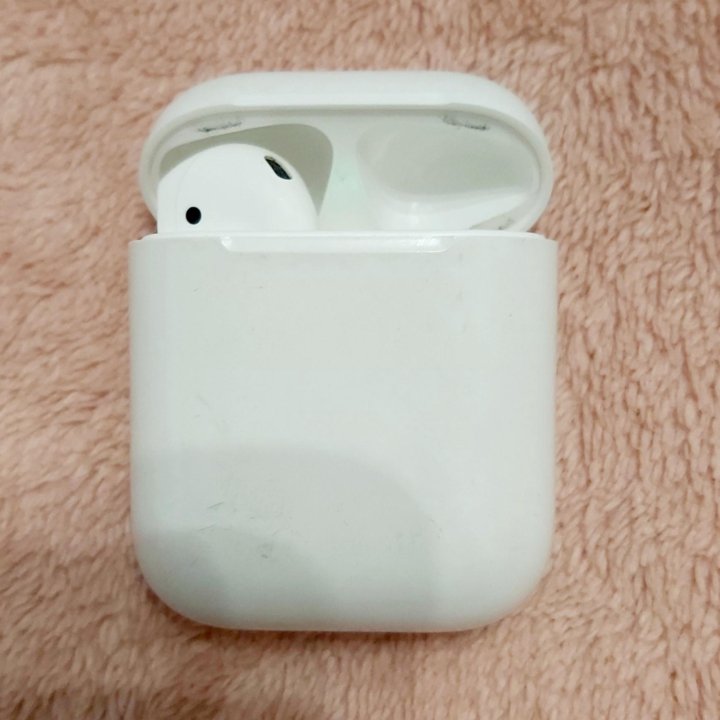 Зарядное устройство AirPods 2 