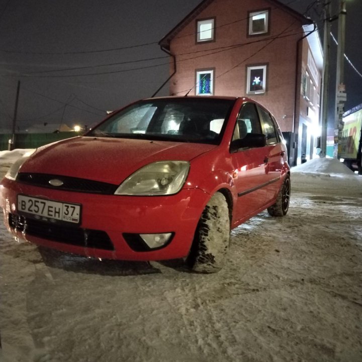 Ford Fiesta, 2004