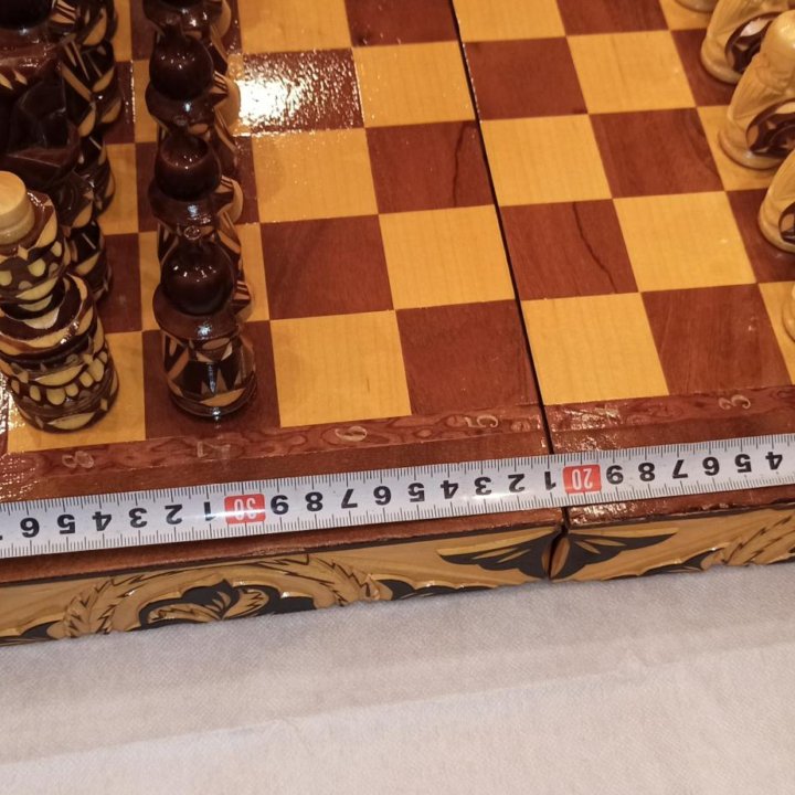 Шахматы деревянные резные