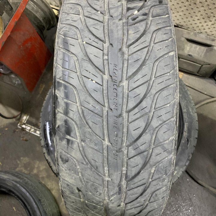 General 225/45 R19