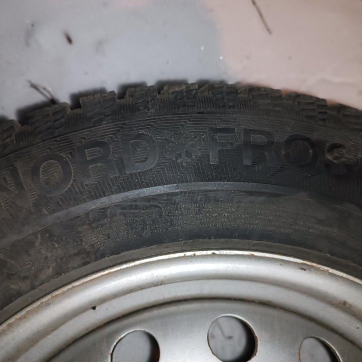 Колеса 215/65r16 зимние. Обмен