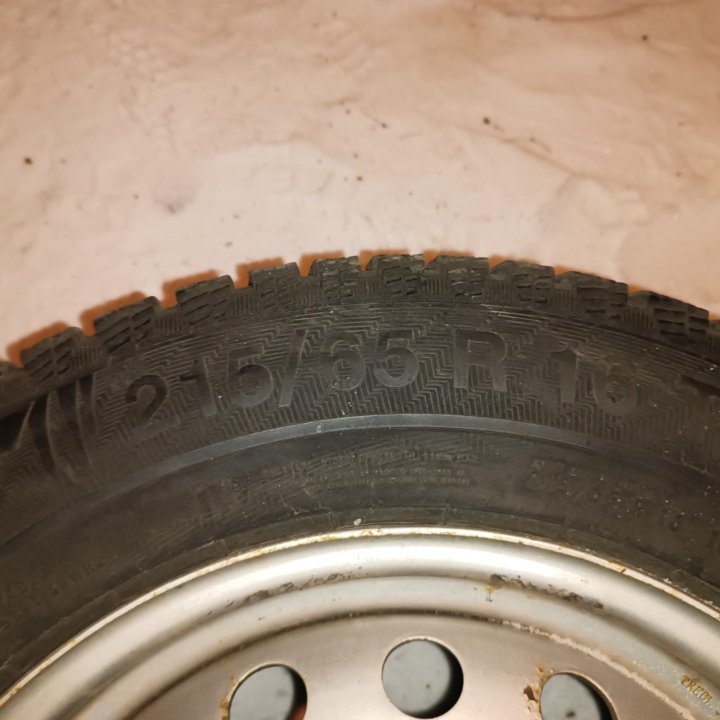 Колеса 215/65r16 зимние. Обмен