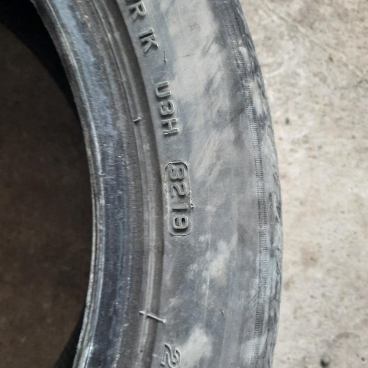 Bridgestone 245/45/18, 1шина