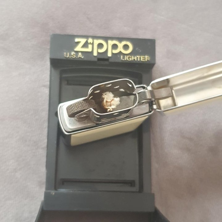 Зажигалка zippo коллекционнаяRG scrimshaw LT house