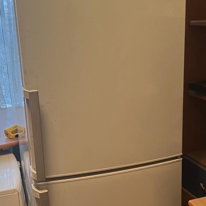 Холодильник Атлант Full Nofrost двухкамерный