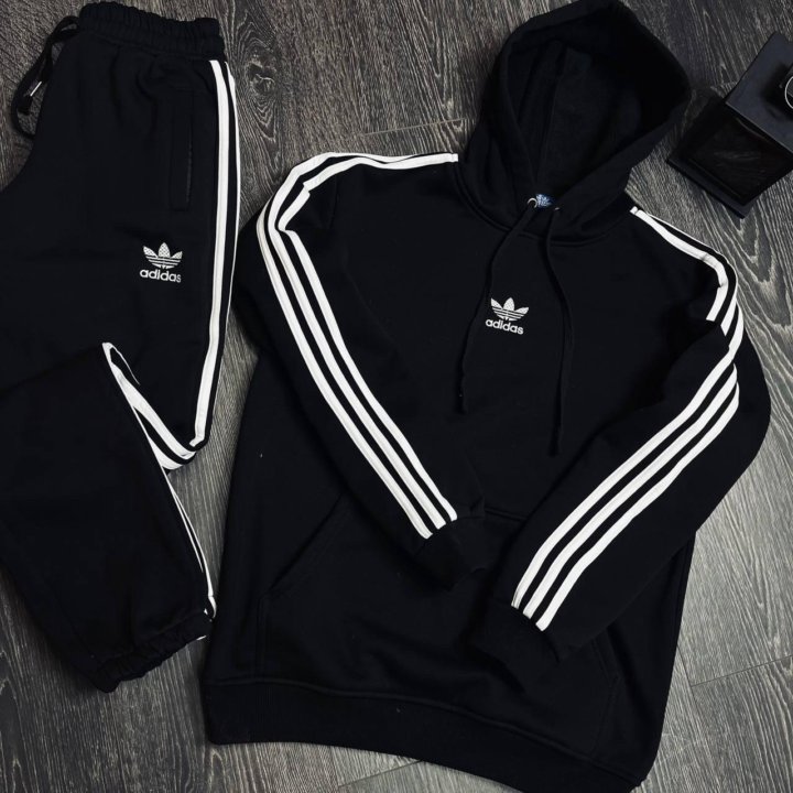 Костюм Adidas на флисе