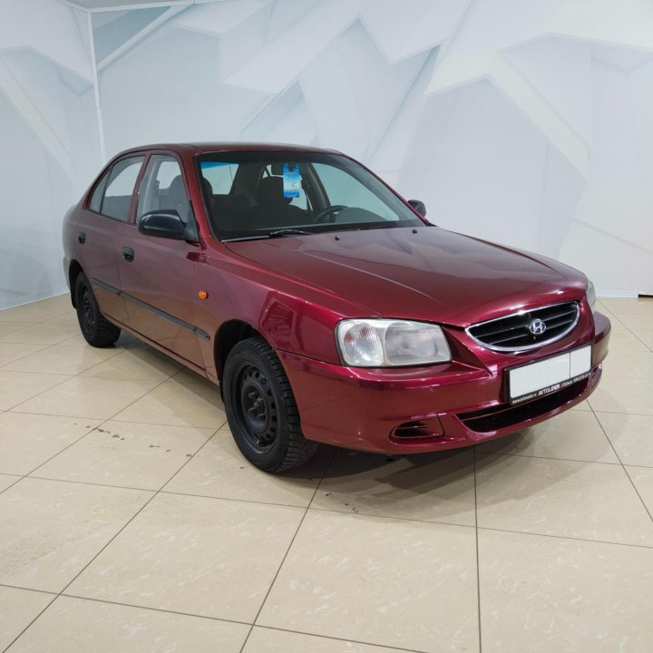 Hyundai Accent, 2004