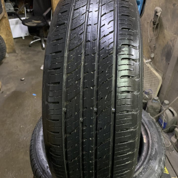 Kumho 225/65 R17