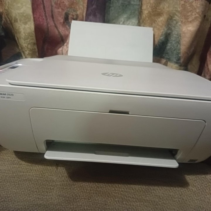 Принтер HP DeskJet 2620