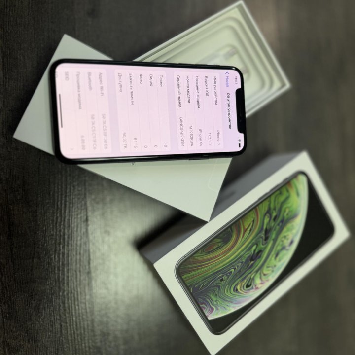 Продам iPhone XS 64Gb Space Gray РСТ