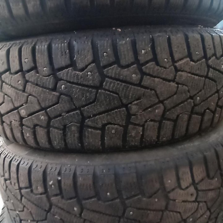 Шины зимние Pirelli 185/60 15р