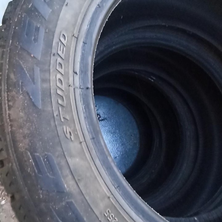 Шины зимние Pirelli 185/60 15р