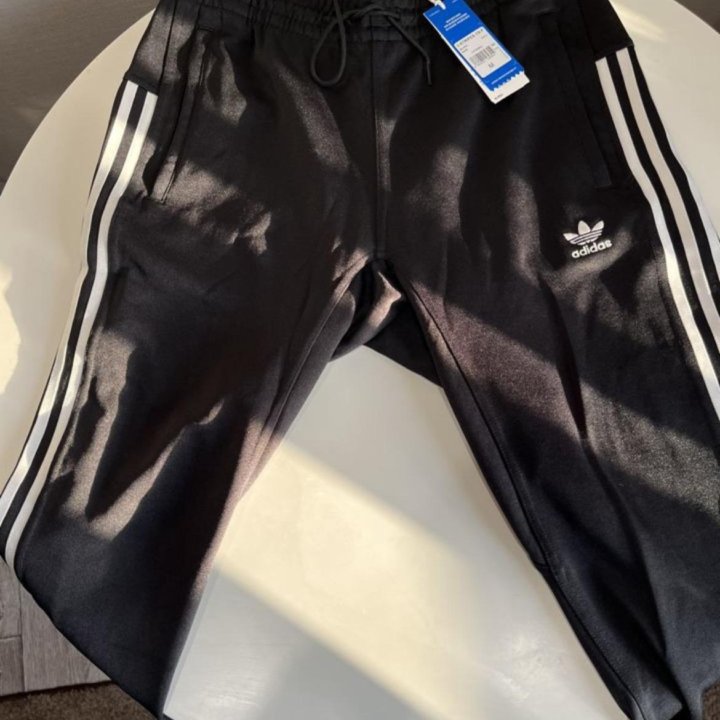 Брюки adidas originals