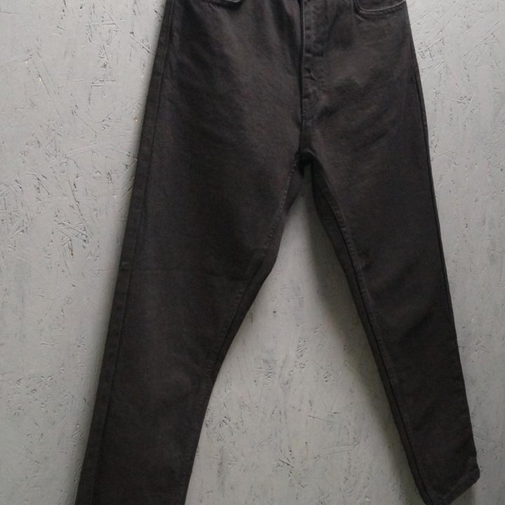 Джинсы бананы Levis 630