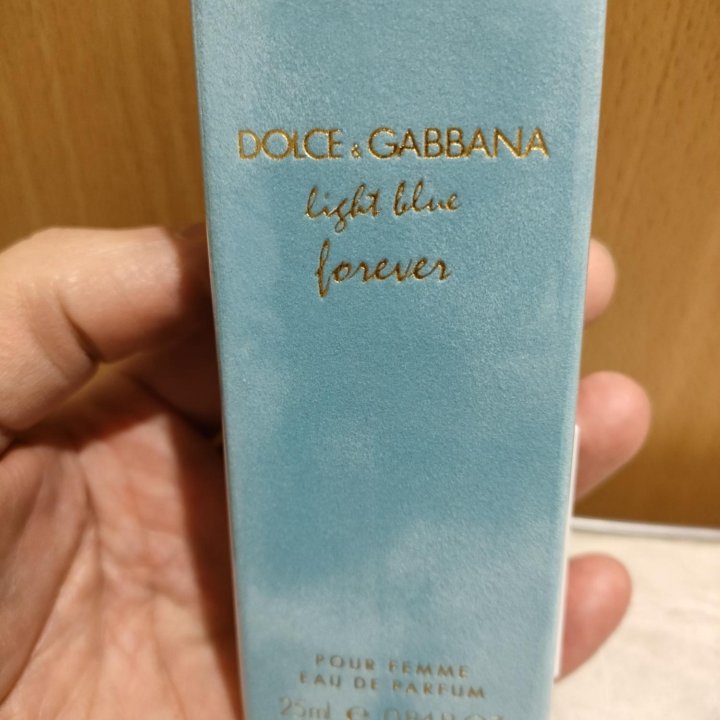 Dolce Gabbana light blue forever