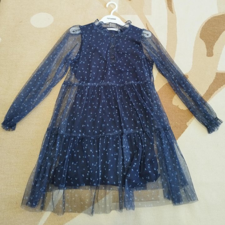 Платье на девочку 140