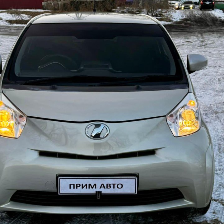 Toyota iQ, 2011