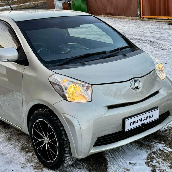 Toyota iQ, 2011