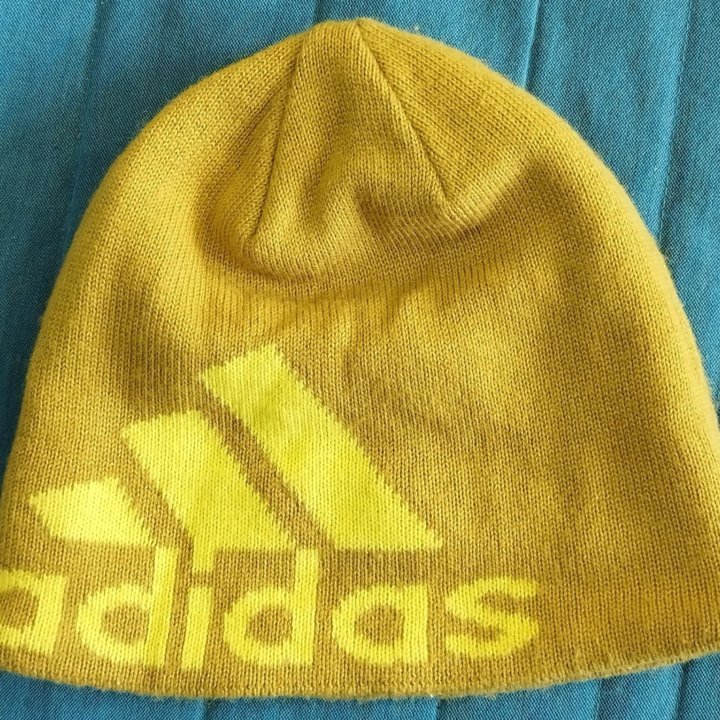Спортивная шапка Adidas