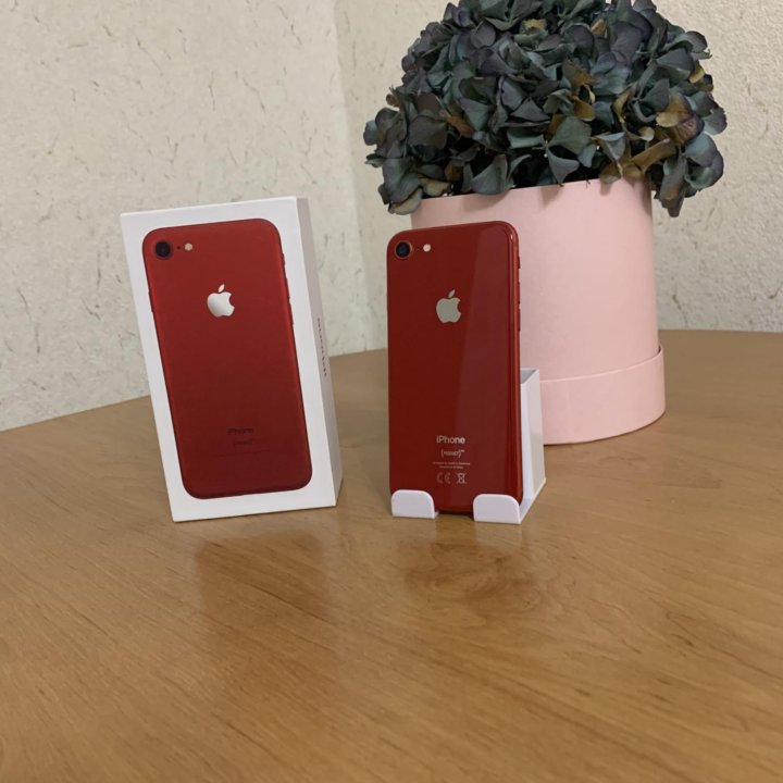 iPhone 8 64GB Red Product Идеал