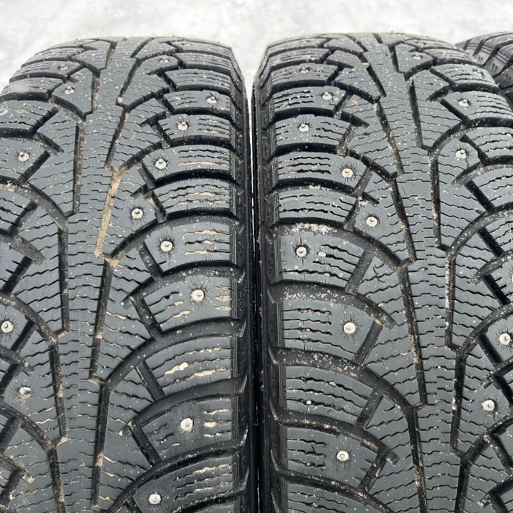 Зима Nokian Nordman 5 175/70 R14 Диски 5x100 D57.1