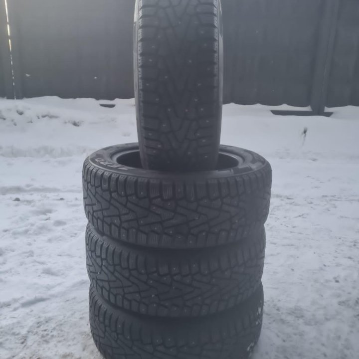 Pirelli Ice Zero 225/55/17