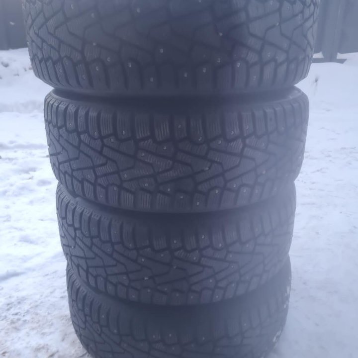 Pirelli Ice Zero 225/55/17