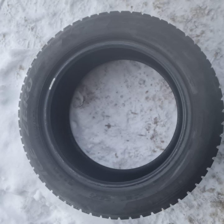 Pirelli Ice Zero 225/55/17