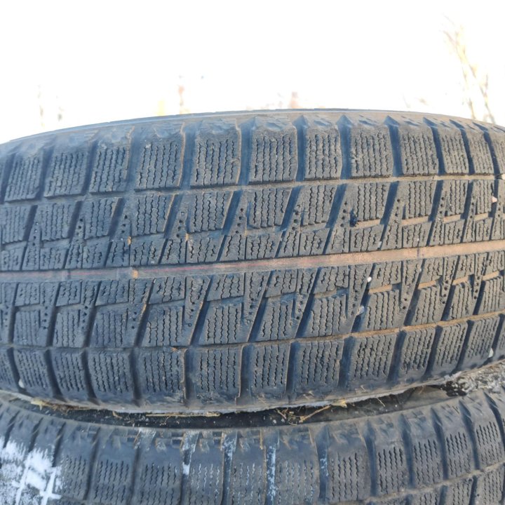 Bridgestone Blizzak Revo2, 175/65/15 пара