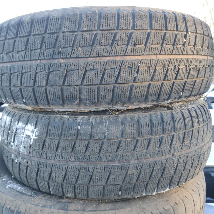 Bridgestone Blizzak Revo2, 175/65/15 пара