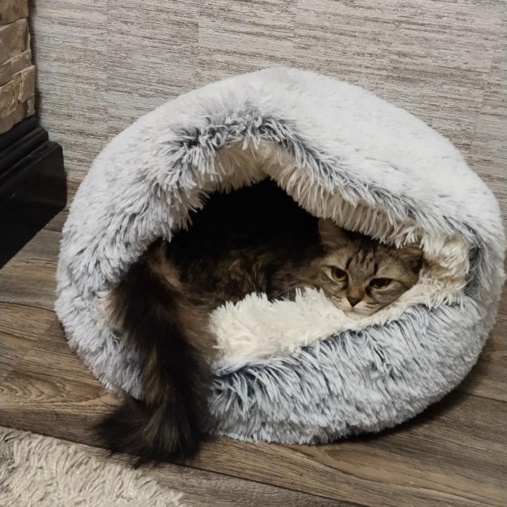 Лежанка домик для кошек и собак
