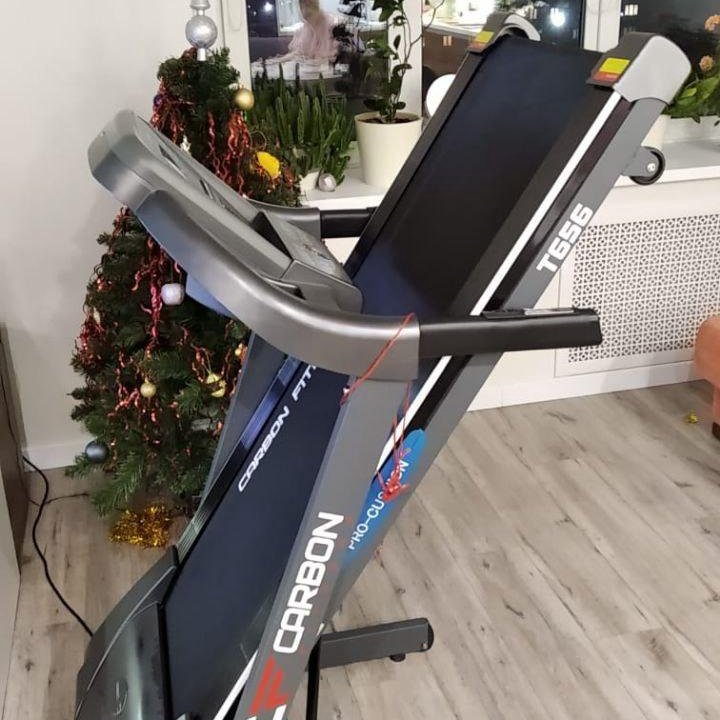 Беговая дорожка Carbon Fitness T656