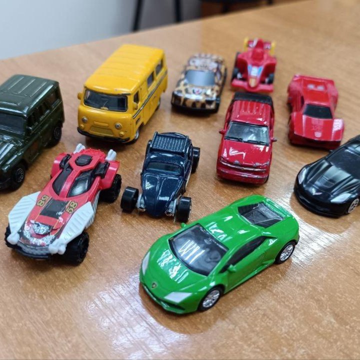 Машинки Hot wheels, Welly и др.(комплекты по 10шт)