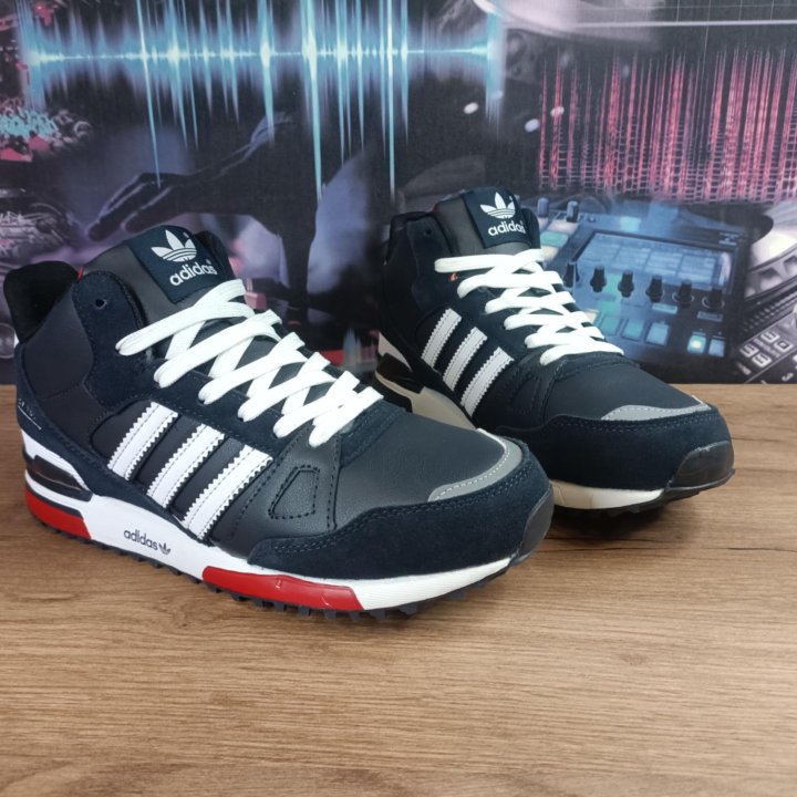 Кроссовки мужские Adidas ZX 750 зима