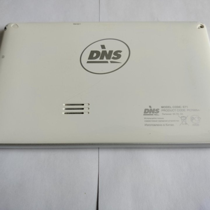 Планшет DNS AirTab E71