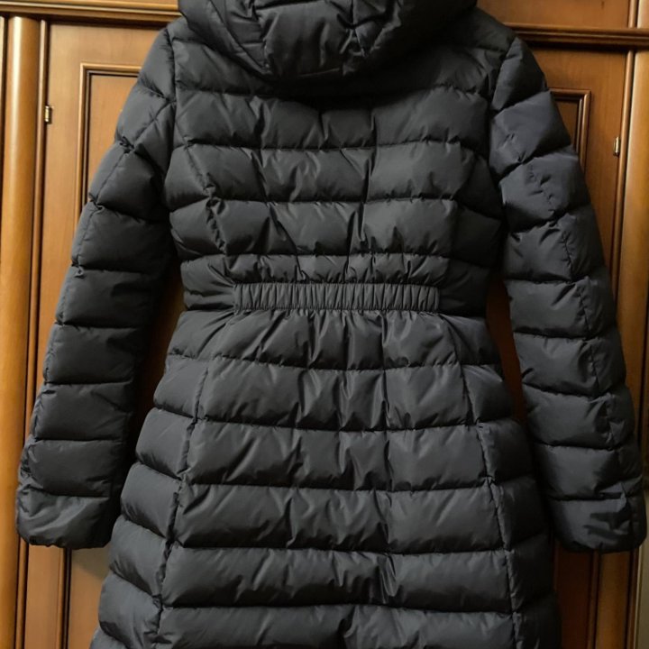 Пуховик Moncler