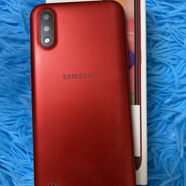 Телефон Samsung Galaxy А01