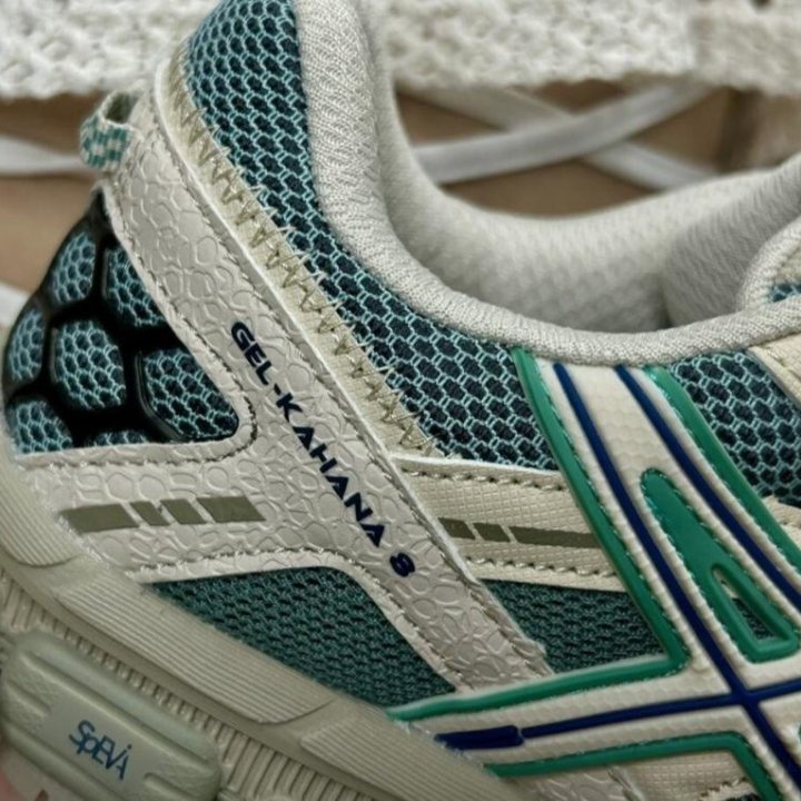 Кроссовки Asics Gel Kahana 8