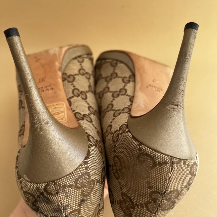 Туфли женские Gucci 37 размер