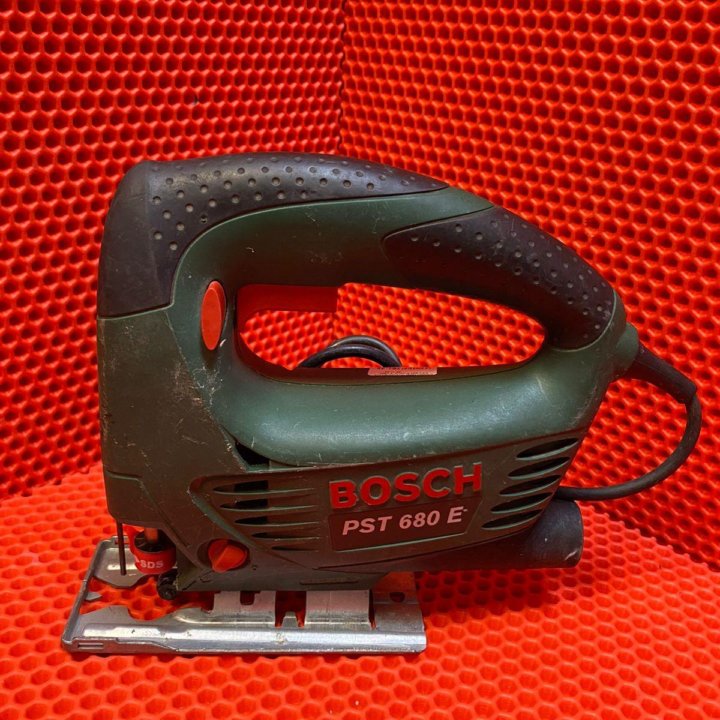 Лобзик Bosch PST 680 E (бв)