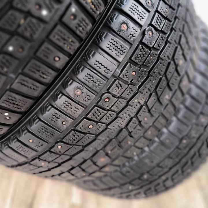 205/55/16, Dunlop Ice 01, 4 шт