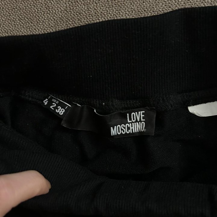 love moschino юбка