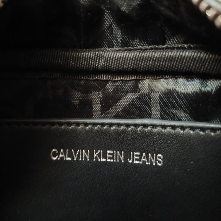 Сумка Calvin Klein